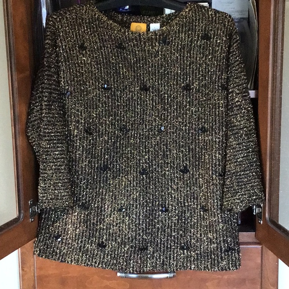 Ladies Sweater